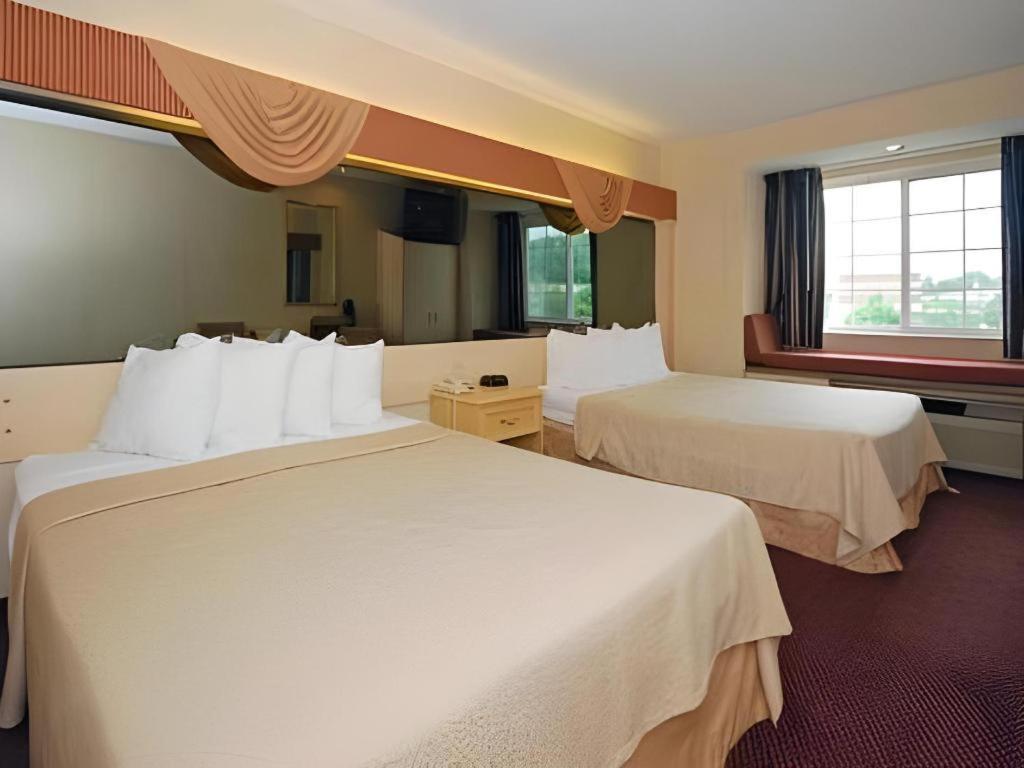 Quality Inn & Suites Маунт-Джулиет Экстерьер фото